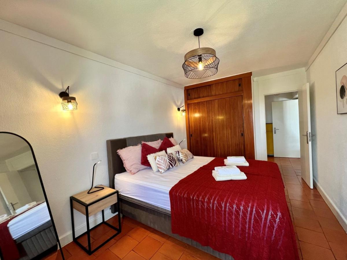 Ferienwohnung Armacao De Pera Brightness 2 With Pool By Homing Exterior foto