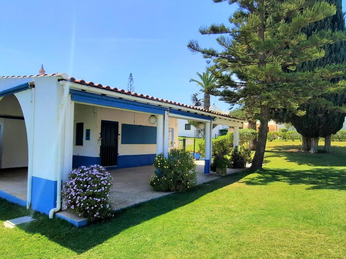 Ferienwohnung Armacao De Pera Brightness 2 With Pool By Homing Exterior foto