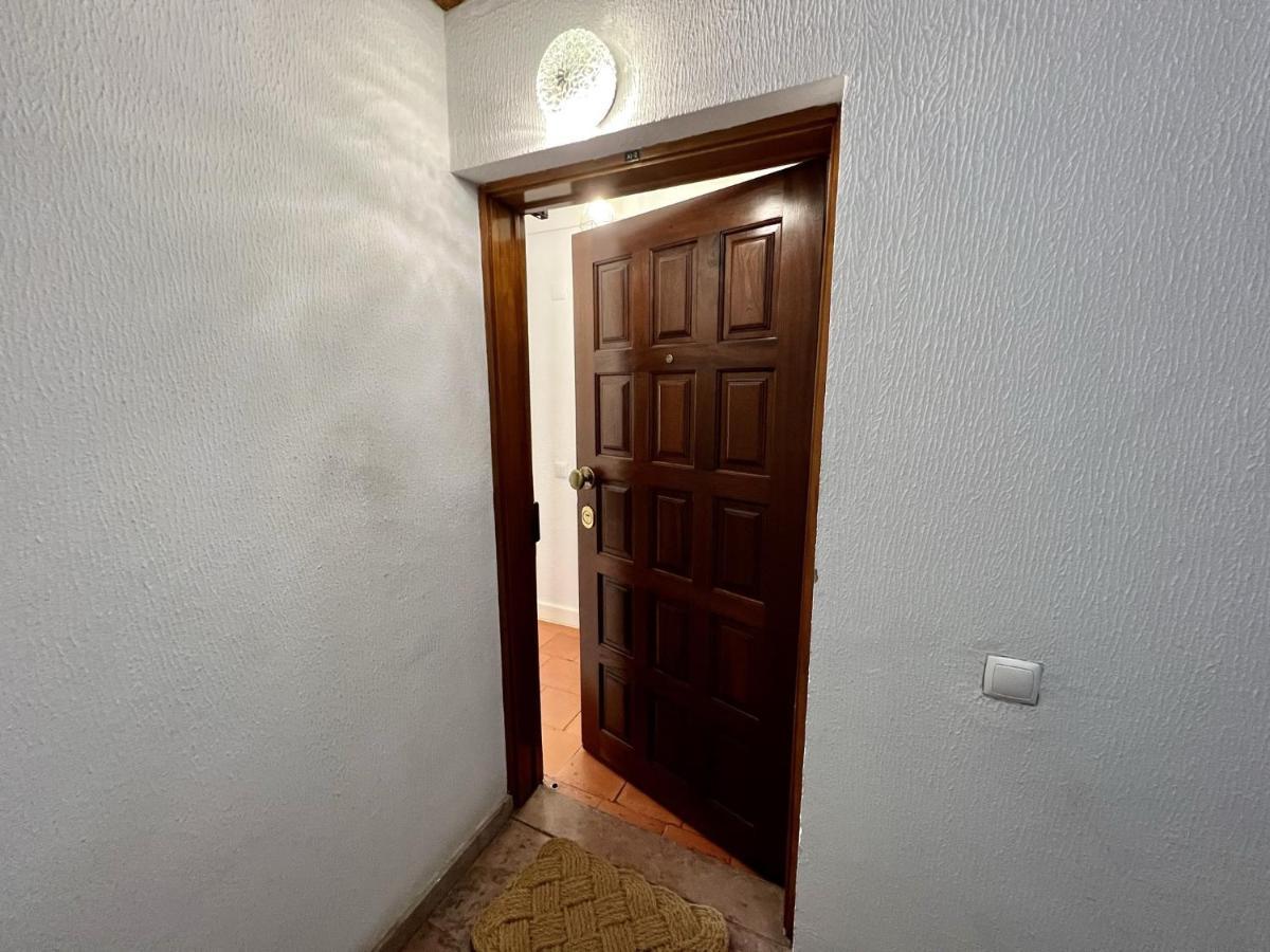 Ferienwohnung Armacao De Pera Brightness 2 With Pool By Homing Exterior foto
